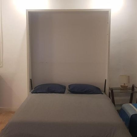 Charming Loft - Tour Eiffel/ Rue Cler Aparthotel Paris Exterior foto