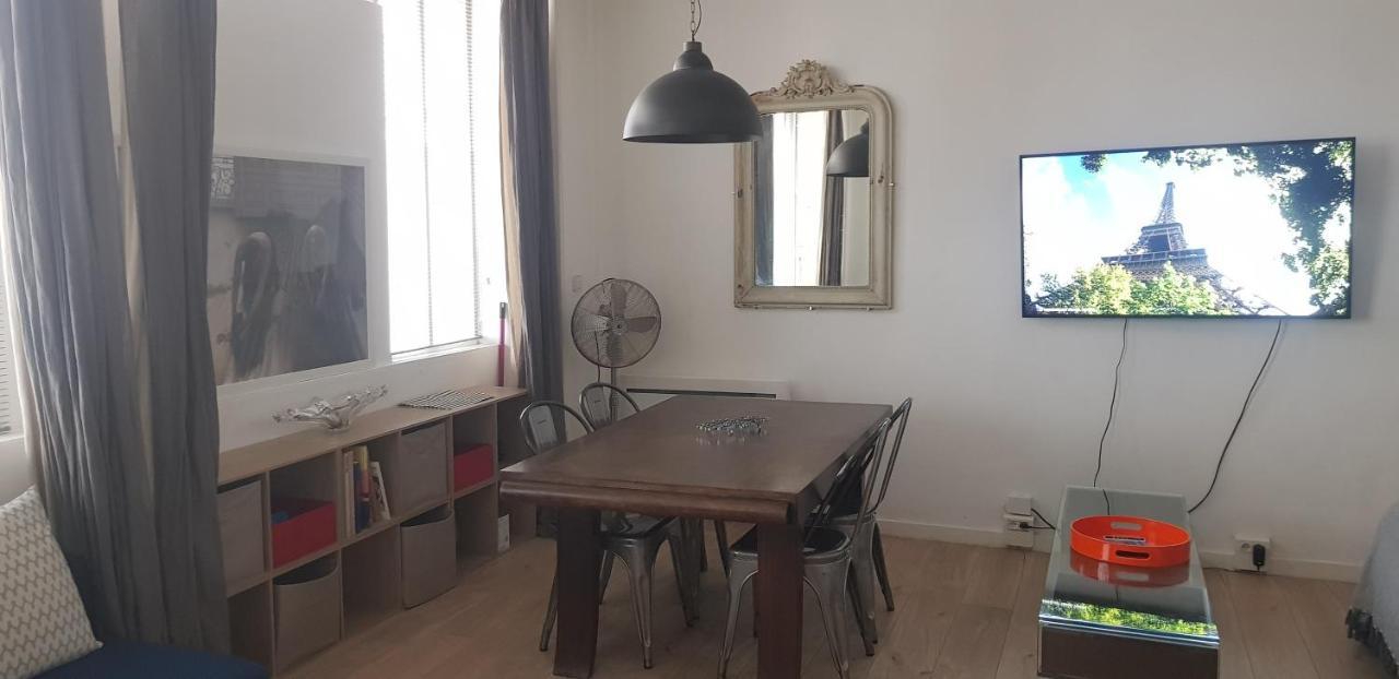 Charming Loft - Tour Eiffel/ Rue Cler Aparthotel Paris Exterior foto